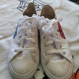 Converse lizard sneakers